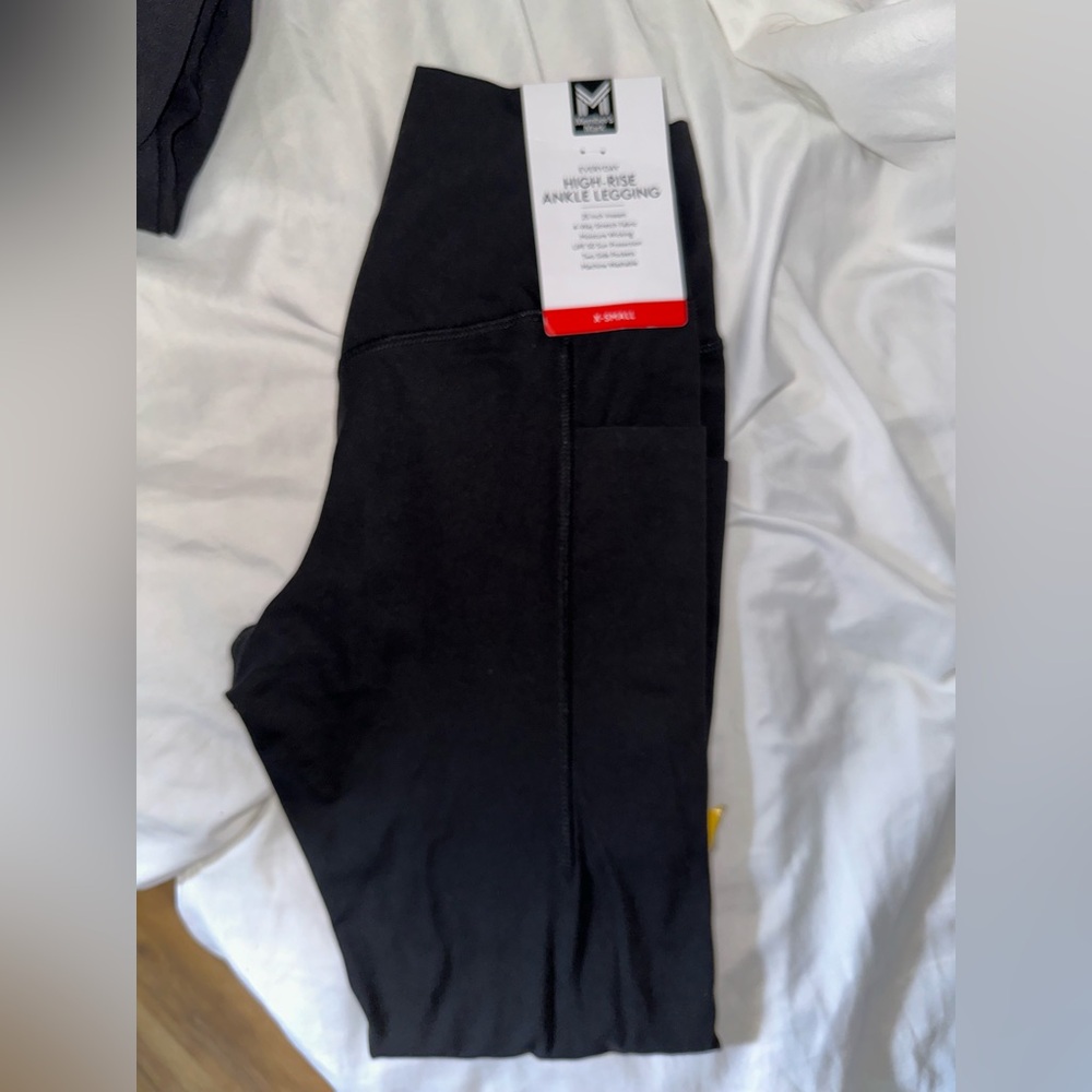 Member's Mark Everyday High Rise Ankle Legging - Picture 5 of 9
